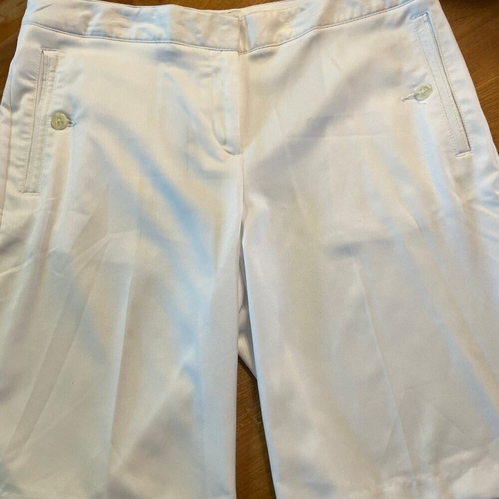 IZOD Cool FX Performance White Shorts New Size 10